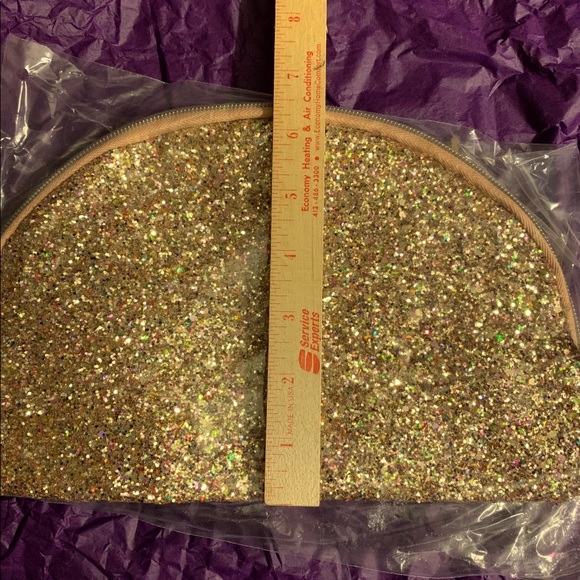 Tarte Makeup Cosmetic Bag - Picture 5 of 6